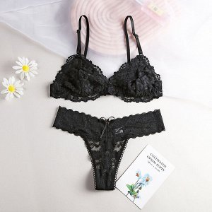 Женский кружевной комплект нижнего белья в черном цвете