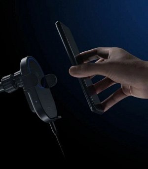Держатель автомобильный с беспроводной зарядкой Xiaomi 30W (W03ZM)