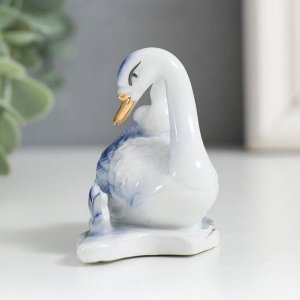 Сувенир "Лебёдушка с деткой" 5,5x7x3,5 см