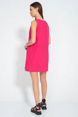 Платье Платье Kivviwear 302806 фуксия 
Состав: Вискоза-45%; Лён-55%;
Сезон: Лето
Рост: 170

Платье короткое с карманами в рельефах из льна с вискозой - это модное и удобное платье для повседневной но