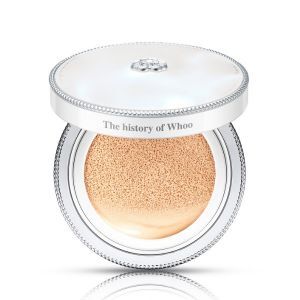 The History of Whoo Gongjinhyang: Seol Radiant White Moisture Cushion Foundation #21 Special Set Премиум Осветляющая Тональная Основа Кушон + 2 сменных блока