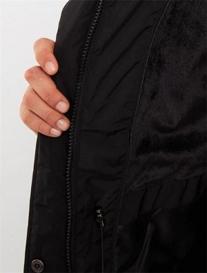 Удлиненная пуховая куртка черная