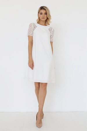 Платье с рукавами из кружева, цвет белый
