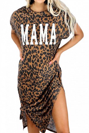 Леопардовое платье-футболка с принтом "МАМА" и разрезом