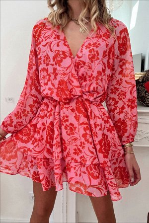 Красное мини-платье с цветочным принтом на запахе
