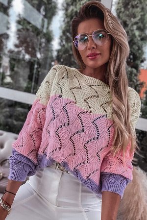 Розовый свитер фигурной вязки в стиле колорблок
