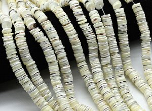 Бусины из перламутра диски 9*2мм цв.белый, 38см, 208 бусин