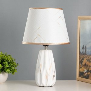 Настольная лампа «Донра» Е27 40 Вт белый золото 22x22x35 см RISALUX
