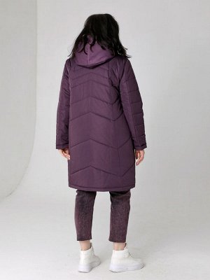 Пальто Зимнее пальто прямого силуэта с легким заужением к низу. Модель такого пальто средней длины подходит для девушек и женщин разных возрастных категорий.  Воротник - уютная стойка, переходящая в к