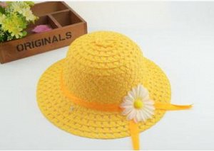 "Соломенная" шляпка желтая
