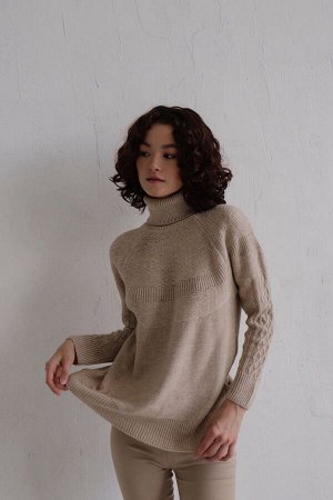 Рустикальный свитер кремовый