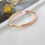 Браслет жесткий, круглый, с позолотой, коллекция &quot;Дубайское золото&quot;, ювелирная бижутерия, арт.214.268