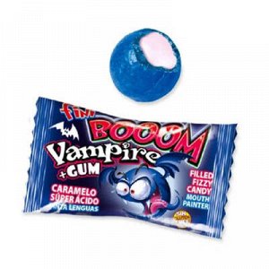 Леденцовая карамель кислая и красит язык в синий цвет Fini Vampire Boom / Конфета Фини "Вампир Бум" с жвачкой внутри 5 гр