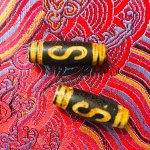 Бусина Дзи Денежный крючок 2,7см (1 шт.)