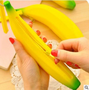 Силиконовый пенал "банан"