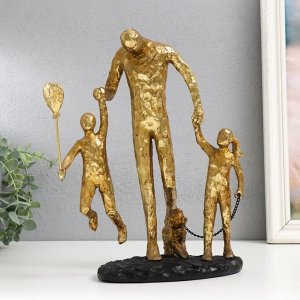 Фигурка полистоун «Прогулка с папой», золото, 28x19x12 см