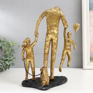 Фигурка полистоун «Прогулка с папой», золото, 28x19x12 см