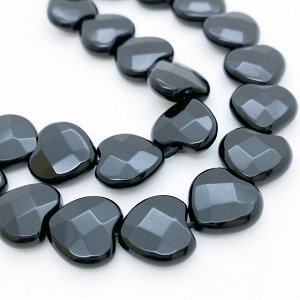 Халцедон черный (тонирован), сердце с огранкой, размер около 14 мм, цена за набор 6 шт