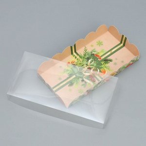 Коробка для кондитерских изделий с PVC крышкой «Мандарины и хвоя», 10.5 ? 21 ? 3 см