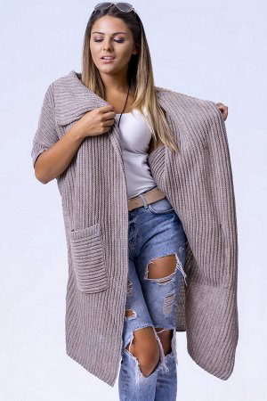 1f Пальто MARTAR GAJA мокко  Невероятная, уникальная модель мега-модного фасона с элементами кимоно, пояс в комплекте. Свободный крой, спереди карманы. Модная ребристая вязка "французский стежок".

Дл