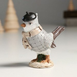 Фигурка полистоун «Птенчик в жилете и берете; колпаке», 9x5x9 см, МИКС