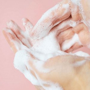 Глубоко очищающая пенка для сужения пор SKIN1004 Madagascar Centella Poremizing Deep Cleansing Foam