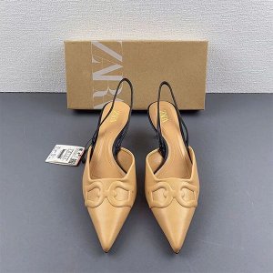 Женские туфли с открытой пяткой