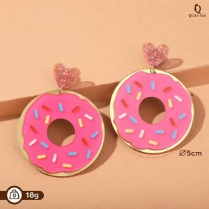 Серьги акрил «Вкусняшка» пончики с сердечками, цвет розовый в серебре
