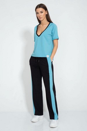 Костюм Костюм Kivviwear 403823063101 голубой 
Сезон: Лето
Рост: 170

Легкий и стильный костюм для летнего сезона, а так же для занятий спортом. Футболка с V-образным вырезом и рукавом реглан подчерки