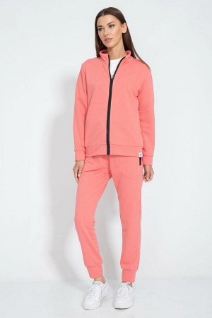 Костюм Костюм Kivviwear 3048305105 коралловый 
Состав: ПЭ-15%; Хлопок-85%;
Сезон: Осень-Зима
Рост: 170

Спортивный костюм из трехниточного футера высшего качества с карманами на молнии. Костюм состои