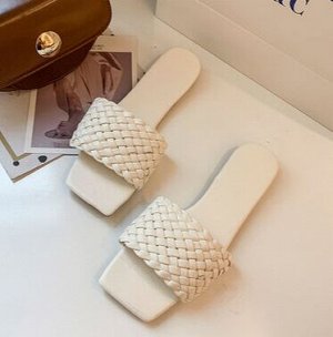Шлепки женские