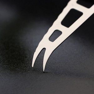 Нож для сыра Доляна «Ломоть», ручка из гевеи, 13,2?3,2 см