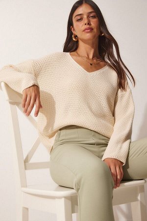 Женский кремовый ажурный трикотажный свитер MX00108
