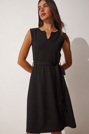 Женское черное трикотажное платье с v-образным вырезом и поясом JS00014