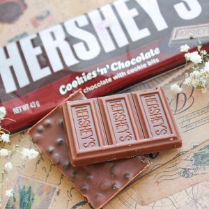 Шоколад "Hersheys Cookies Chocolate", 43гр