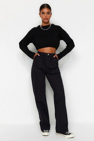 Черные широкие джинсы с завышенной талией и детальными карманами