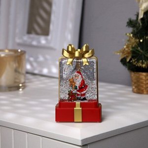 Светодиодная фигура «Дед Мороз с подарком» 7.5 x 12.5 x 4.9 см, пластик, батарейки АААх2 (не в комплекте), свечение тёплое белое
