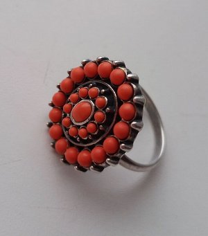 Кольцо с кораллом от "Etalon Jenavi"