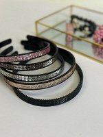 Ободок для волос пластиковый со стразами