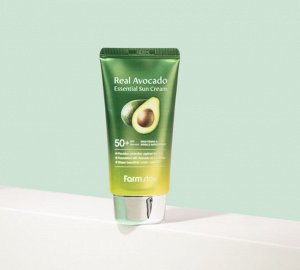 Питательный солнцезащитный крем с авокадо Farm Stay Real Avocado Essential Sun Cream SPF50+ PA++++