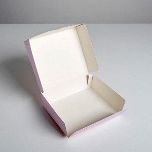 Коробочка для кондитерских изделий «Мир подождет», 17 x 20 x 6 см