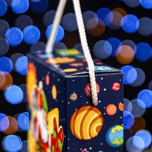 Подарочная новогодняя коробка «Космический привет», для сладких подарков, 14x5.5x19 см