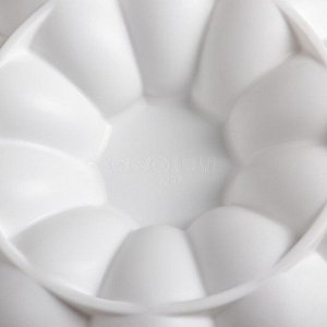 УЦЕНКА Форма силиконовая для муссовых десертов и выпечки Доляна «Цветок», 21?7 см, цвет белый