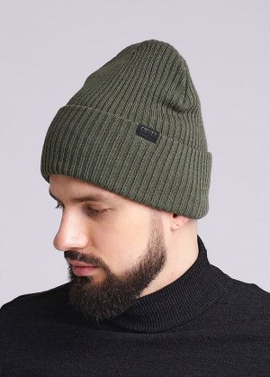 Шапка Артикул поставщика: 423565аш
Состав: 70% акрил, 30% шерсть
Сезон: Осень, Зима
Год: 2023
Страна: Россия

Мужская двойная шапка, ластичного переплетения с отворотом, декорирована логотипом- наши