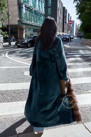 Итальянское пальто - дублёнка с мехом куницей