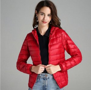 Ультралегкая демисезонная женская куртка с капюшоном, цвет красный