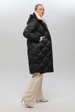 Пальто Пальто женское с меховым воротником.
Модель прямого силуэта со спущенным рукавом ,карманы на уровне талии. Это стильная модель пальто средней длины со съемным меховым воротником на патах и магн