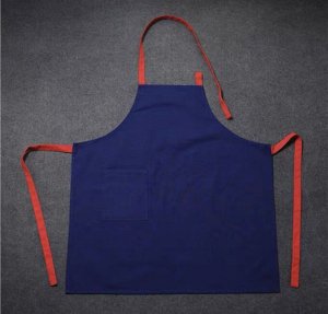 Фартук однотонный темно-синий с карманом и красными завязками