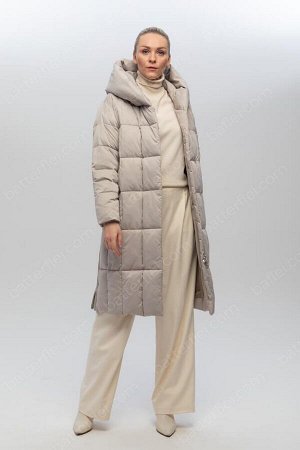 Пальто Женское пальто со стежкой «плитка шоколада».
Модель женского пальто в новом исполнении. Идеальная длина ниже колена, шалевый капюшон на магнитах ,боковые карманы в швах на молнии – этот пуховик