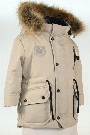 Беж Куртка из непромокаемой и непродуваемой мембранной ткани, в некоторых вариантах с тефлоновым покрытием. Подклад из флиса (150 г/м2) и Tafetta 190г/м2 , утеплитель Termofinn (320 г/м2) , у куртки с